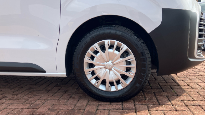 Toyota Proace L2 Diesel 2.0D 145 Icon Van